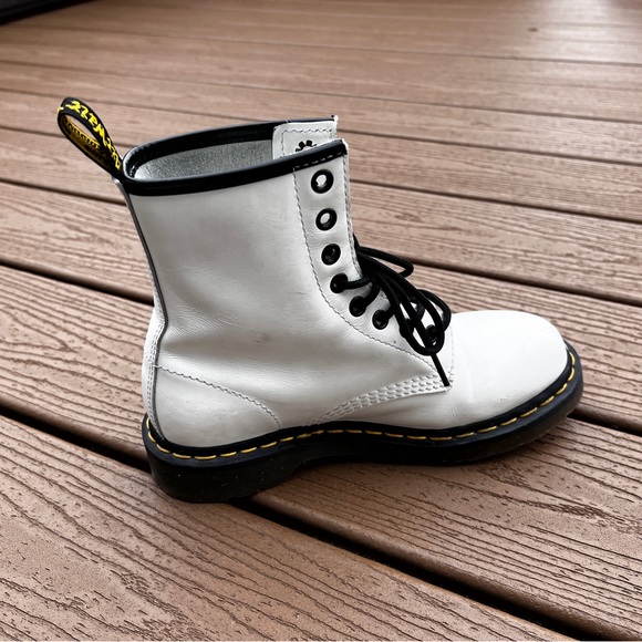 Women’s Dr. Martens Smooth Leather Combat Boots White / Black - Picture 7 of 10